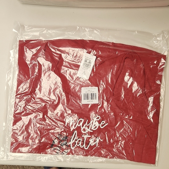 ❤️NWT VINTAGE TORRID TANK - MAYBE LATER MISTLETOE CHRISTMAS HOLIDAY TEE SIZE 2X - Picture 5 of 10